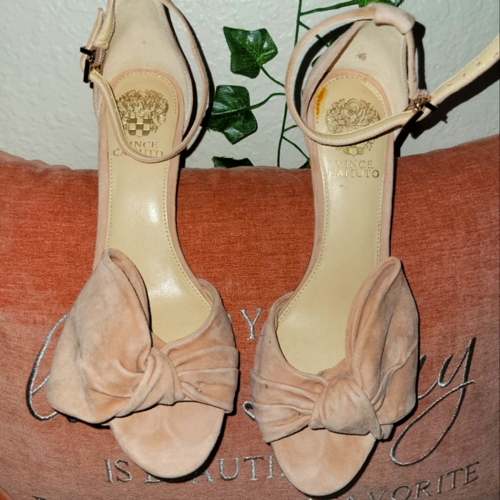 Vince Camuto heels